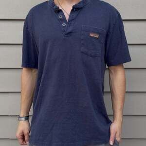 Patagonia Navy Blue Henley Short Sleeve Pocket Shirt - Large